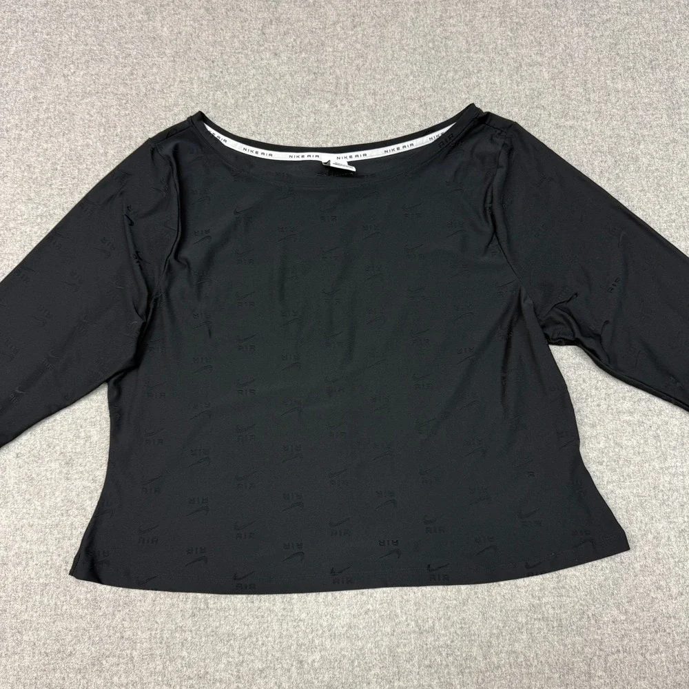 Nike Air Long Sleeve Top Size 2X Black Embossed Logo Scoop Neck Athletic Shirt